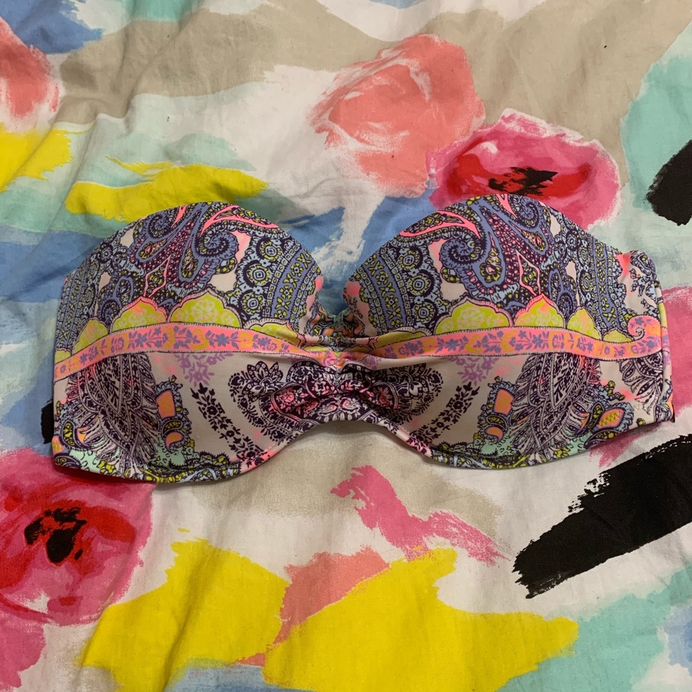 Victoria’s secret new swim bandeau top 32D
